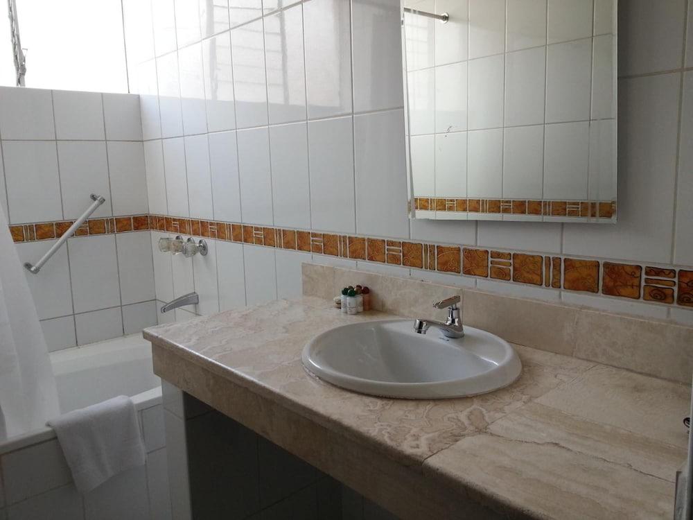 Conde De Lemos Hotel Пуно Экстерьер фото